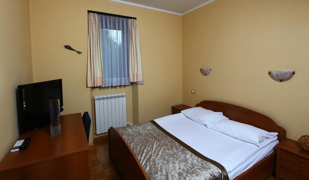 Bed And Breakfast Malovec ดิวัตชา ภายนอก รูปภาพ
