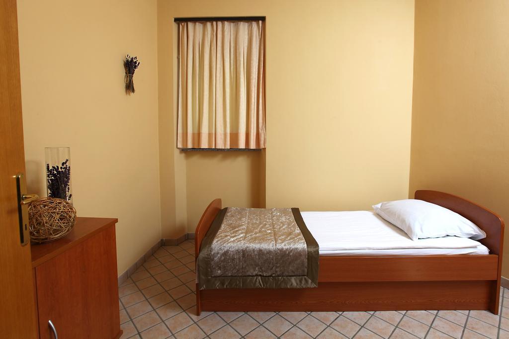 Bed And Breakfast Malovec ดิวัตชา ภายนอก รูปภาพ